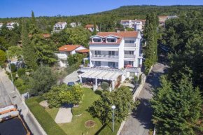 Apartments by the sea Selce, Crikvenica - 4802